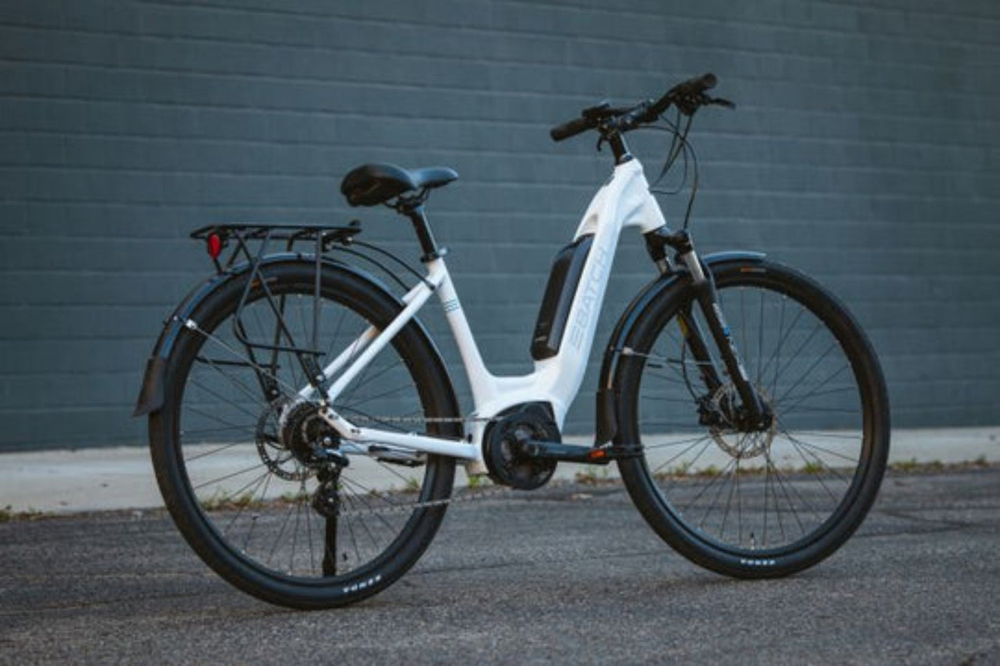 BATCH BICYCLES Step-Thru Electric Bikes - ST-B303940