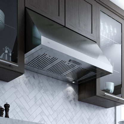 XO APPLIANCE XOT1836KSE 36" 1000 CFM Italian Made Pro Hood Range Hood in Stainless Steel - XOT1836KSE